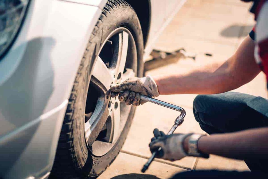 the-best-emergency-roadside-tire-service-out-there-mach-1-services